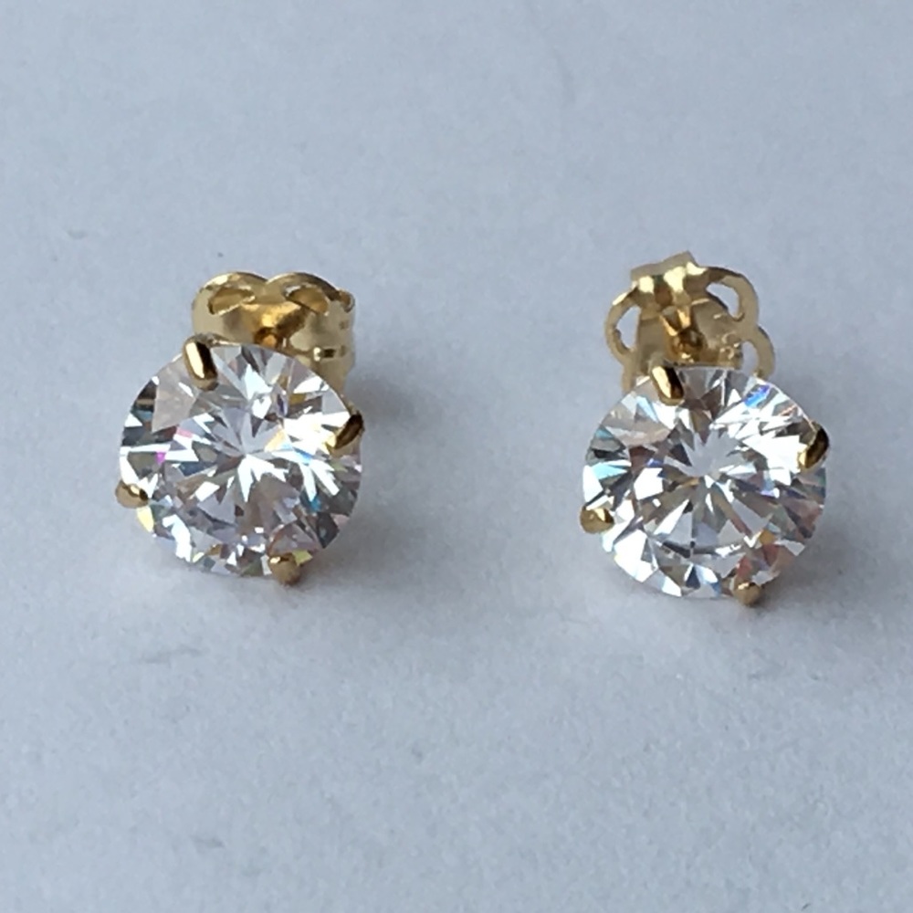 1.68 ct Solid 14k Gold Earrings